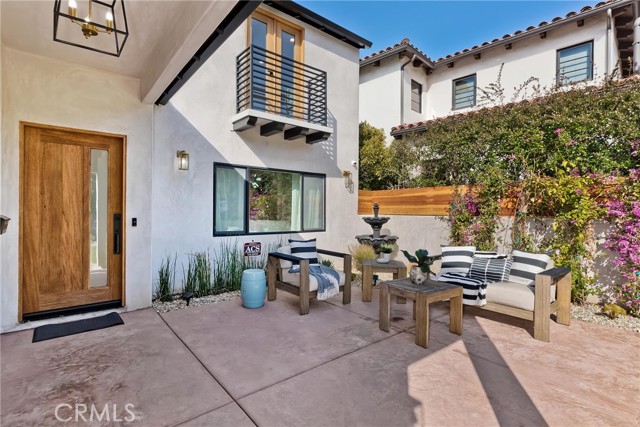 Detail Gallery Image 1 of 1 For 15341 De Pauw St, Pacific Palisades,  CA 90272 - 3 Beds | 2/1 Baths