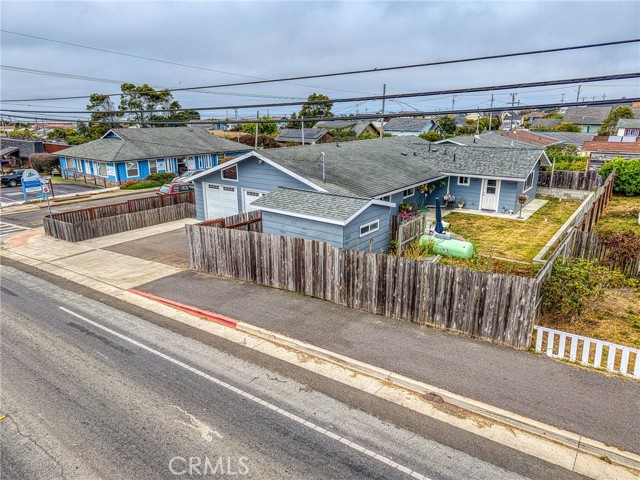 494 S Whipple Street, Fort Bragg CA: https://media.crmls.org/medias/3cc0f6e1-6860-479e-ad1b-e7933365849e.jpg