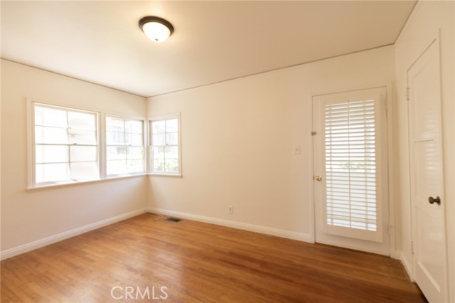757 E Doran Street, Glendale CA: https://media.crmls.org/medias/3cc0f86d-0bbe-497c-b4a7-325b616085cc.jpg