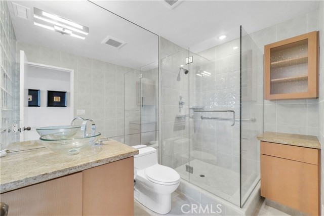 537 Dunnegan Place, Laguna Beach CA: https://media.crmls.org/medias/3cc1030d-efcb-49f3-8bde-052bb07cdbe6.jpg
