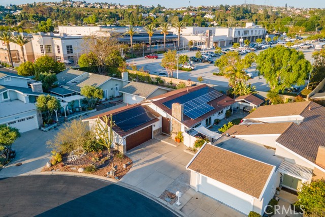2176 N Pami Circle, Orange CA: https://media.crmls.org/medias/3cc11a42-cbab-463c-b8ac-03f69f558ebe.jpg