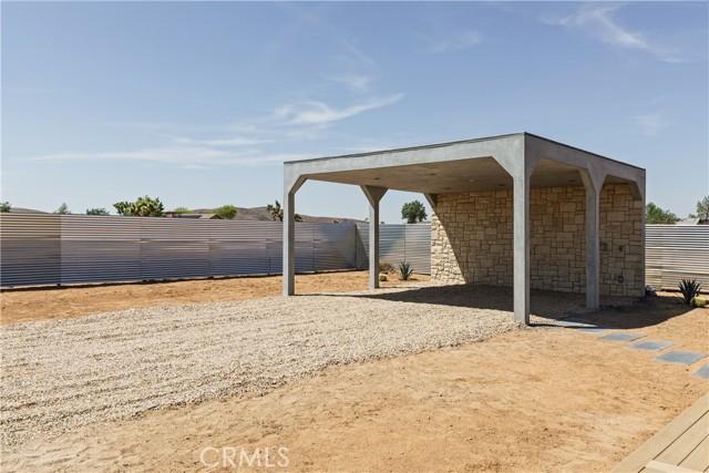60632 Granville Road, Joshua Tree CA: https://media.crmls.org/medias/3cc11b7c-54aa-46c2-8004-329fdff73d5d.jpg