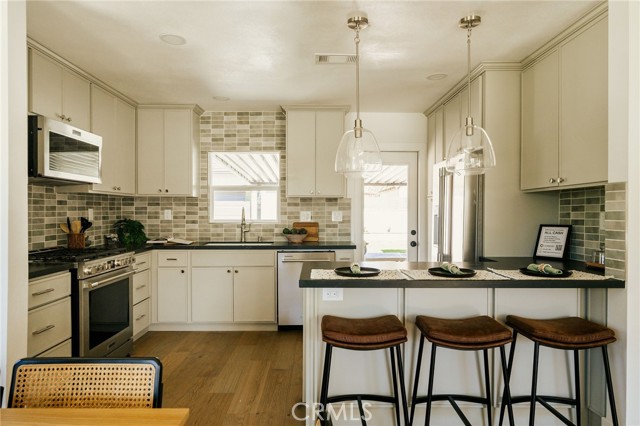 Detail Gallery Image 18 of 53 For 5837 E Gossamer St, Long Beach,  CA 90808 - 3 Beds | 2 Baths