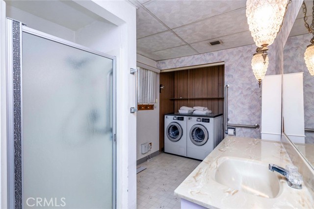 990 Santa Elena Way, Hemet CA: https://media.crmls.org/medias/3cc158c4-af47-482a-9c67-28a2a4f3d714.jpg