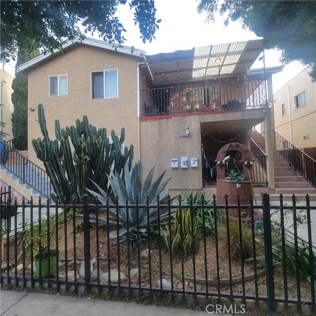 Detail Gallery Image 1 of 1 For 1462 Henderson Ave, Long Beach,  CA 90813 - – Beds | – Baths
