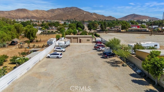 Detail Gallery Image 3 of 64 For 7159 Jurupa Rd, Jurupa Valley,  CA 92509 - 3 Beds | 3 Baths