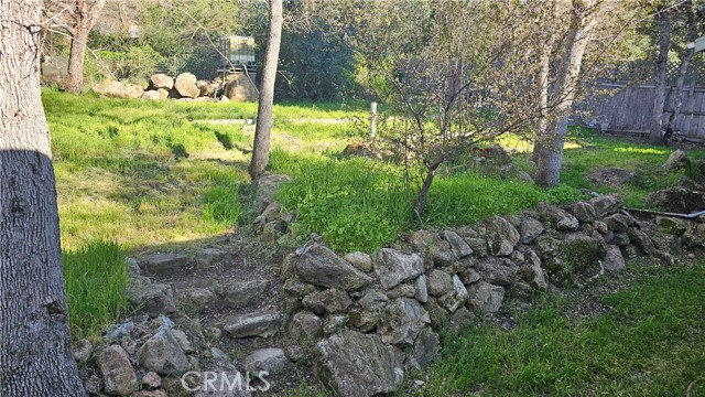 Detail Gallery Image 27 of 30 For 15560 20th Ave, Clearlake,  CA 95422 - 3 Beds | 2 Baths