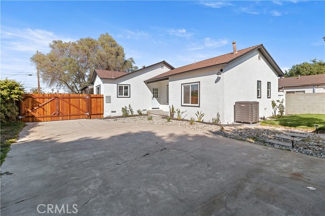 Detail Gallery Image 7 of 22 For 8172 Hazard, Midway City,  CA 92683 - 3 Beds | 2 Baths