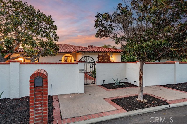 505 Via Media, Palos Verdes Estates, California 90274, 3 Bedrooms Bedrooms, ,1 BathroomBathrooms,Residential,For Sale,Via Media,SB24230647