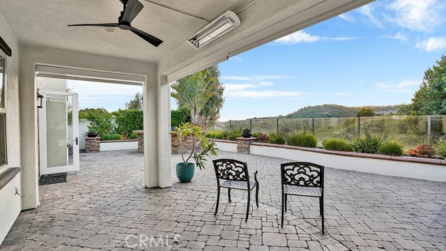 33 Via Armilla, San Clemente CA: https://media.crmls.org/medias/3cc4fc3d-baf0-463c-a14e-ee07755cd2c9.jpg