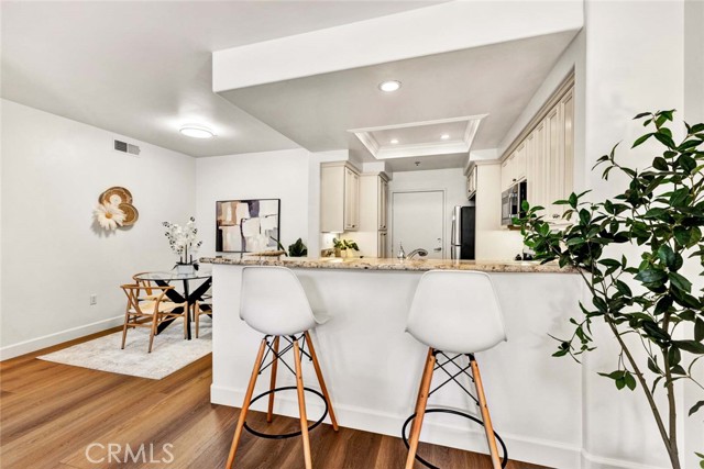 Detail Gallery Image 5 of 56 For 1203 Solvay Aisle, Irvine,  CA 92606 - 2 Beds | 2 Baths