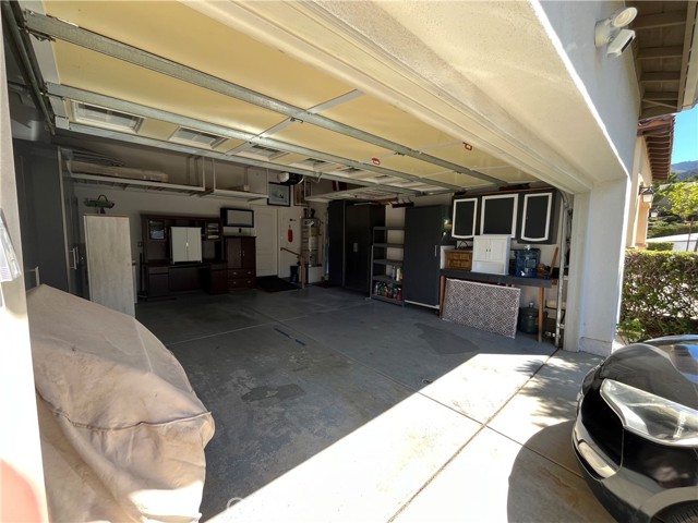 25054 Fawnskin Drive, Temescal Valley CA: https://media.crmls.org/medias/3cc66d06-fe8e-49c7-9651-ebe5771ce95d.jpg