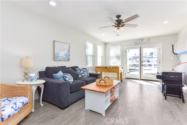 Detail Gallery Image 21 of 75 For 16791 Bayview Dr, Huntington Beach,  CA 92649 - 3 Beds | 3 Baths