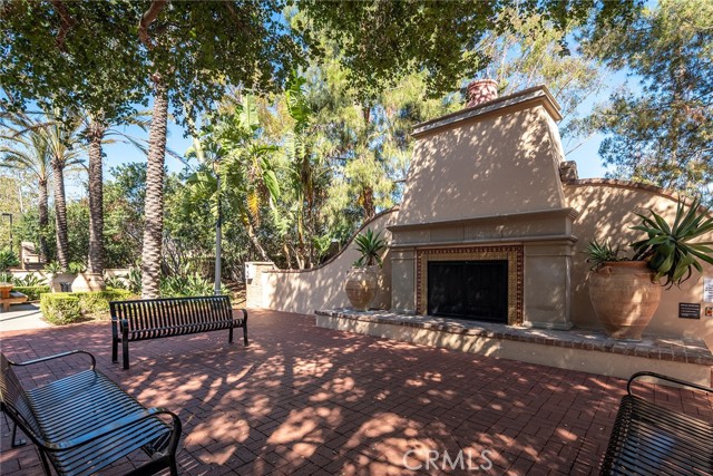 63 Splendor, Irvine CA: https://media.crmls.org/medias/3cc7b112-1b56-4eee-85d9-a38149151221.jpg
