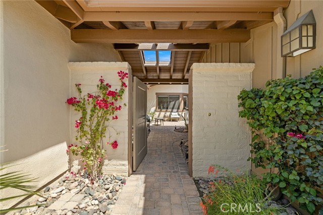 Detail Gallery Image 6 of 47 For 72 Lookout Dr, Palm Desert,  CA 92211 - 2 Beds | 3 Baths
