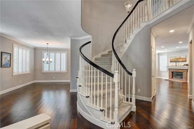 8 Foxcrest, Irvine CA: https://media.crmls.org/medias/3cca214b-81f6-4214-9638-402475783266.jpg