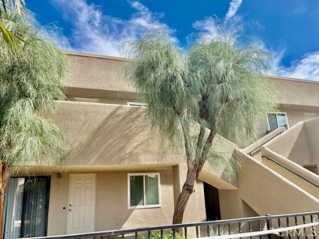 44220 San Pablo Avenue, Palm Desert CA: https://media.crmls.org/medias/3ccac66e-4268-43f7-b184-d9d8bbbdb36b.jpg