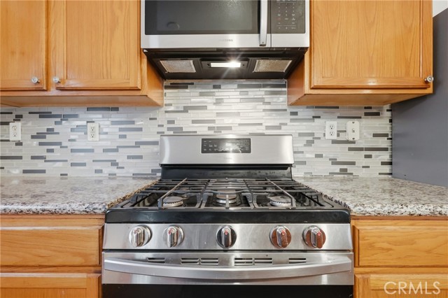 Detail Gallery Image 16 of 38 For 2211 Barbour Ct, San Pedro,  CA 90731 - 4 Beds | 2 Baths