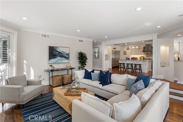 Detail Gallery Image 13 of 46 For 5132 Grandview Ave, Yorba Linda,  CA 92886 - 5 Beds | 4/1 Baths