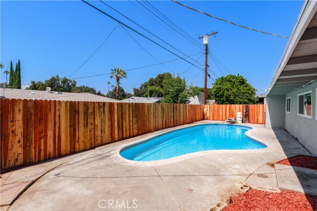 8235 Coleman Street, Riverside CA: https://media.crmls.org/medias/3ccb80b5-8cb5-48a5-8ba0-d21a27cb98ef.jpg