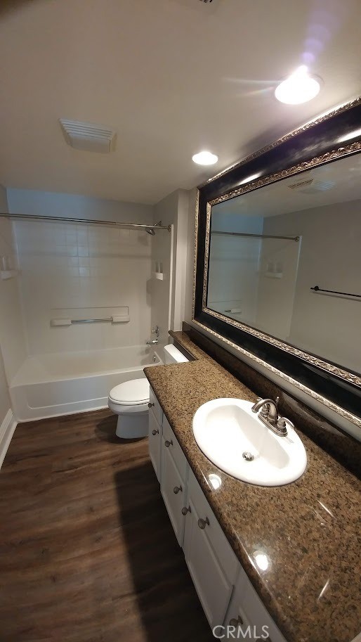 2400 Del Mar Way, Corona CA: https://media.crmls.org/medias/3ccbdba3-b0c9-4dfa-832c-8c0c9ca33100.jpg