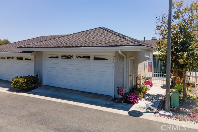 24532 Moonfire Drive, Dana Point CA: https://media.crmls.org/medias/3ccc9485-6f12-4fd0-982e-f9a66b0ea7cc.jpg