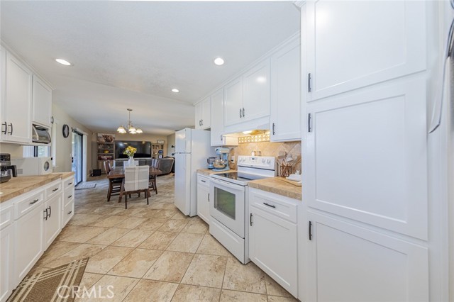 Detail Gallery Image 18 of 45 For 31678 Buck Run Ln, Coarsegold,  CA 93614 - 3 Beds | 2 Baths