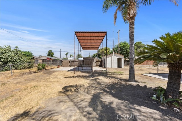 Detail Gallery Image 35 of 40 For 8880 Greenfield Park Dr, Bakersfield,  CA 93307 - 3 Beds | 3/1 Baths
