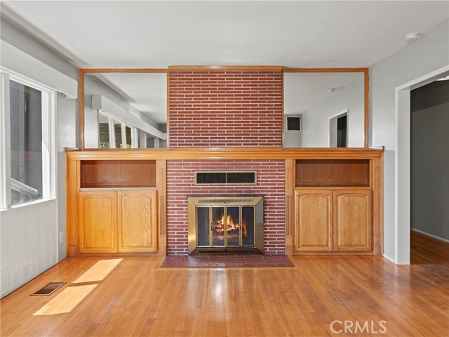 Detail Gallery Image 12 of 61 For 3761 Aguilar St, Los Angeles,  CA 90065 - 4 Beds | 2 Baths