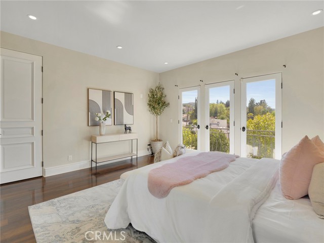 Detail Gallery Image 32 of 60 For 4862 Galendo St, Woodland Hills,  CA 91364 - 6 Beds | 6 Baths