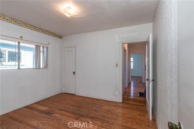 Detail Gallery Image 16 of 35 For 427 S Orchard, Burbank,  CA 91506 - 2 Beds | 1/1 Baths