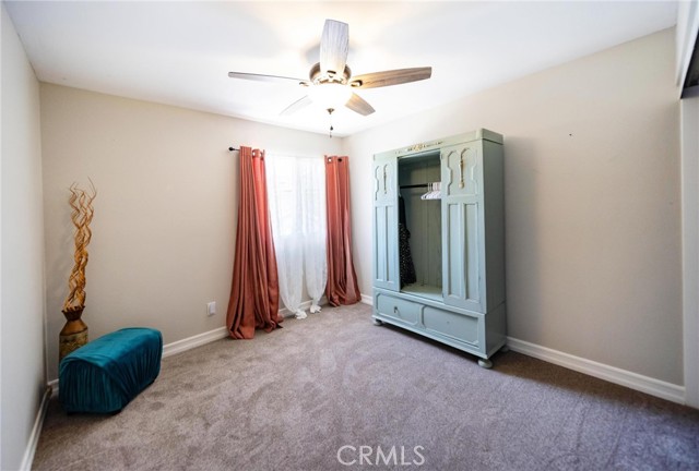 25444 Clover Glen Circle, Murrieta CA: https://media.crmls.org/medias/3ccee763-07d0-4bde-9f77-5a73fe423abb.jpg