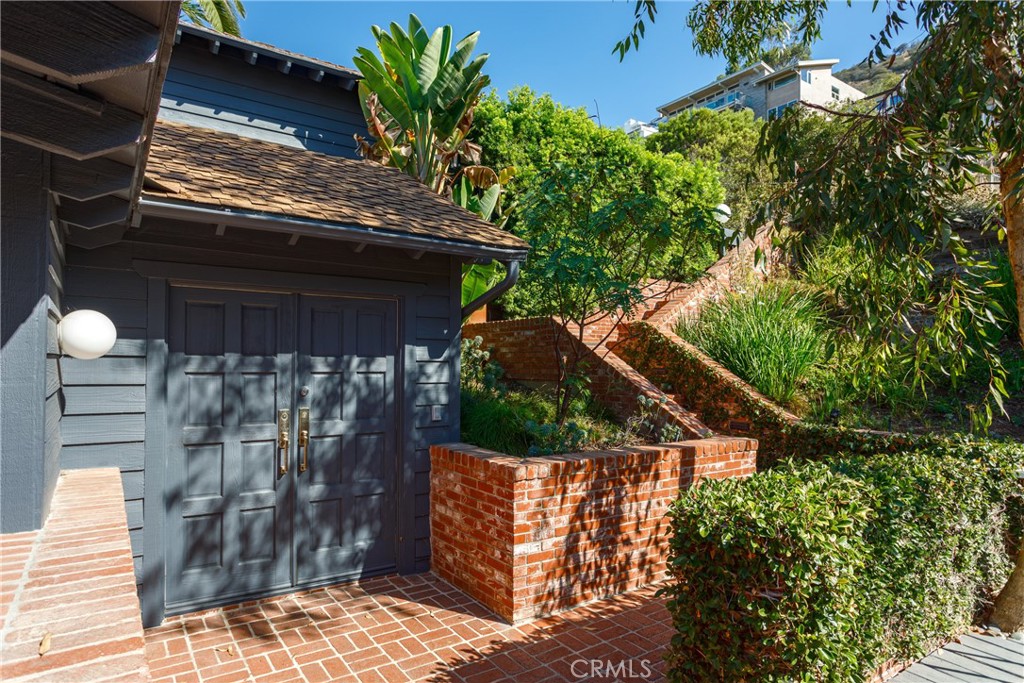 31293 Holly Drive