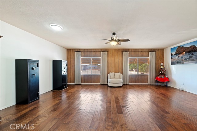 Detail Gallery Image 9 of 28 For 1104 Carrotwood Ct, Hemet,  CA 92545 - 2 Beds | 2 Baths