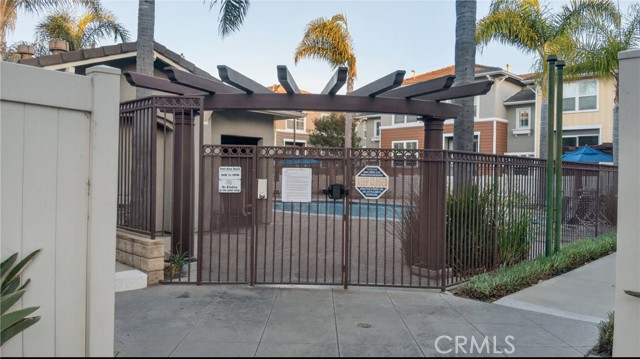 Detail Gallery Image 48 of 64 For 3538 Torrance Bld #145,  Torrance,  CA 90503 - 3 Beds | 2/1 Baths