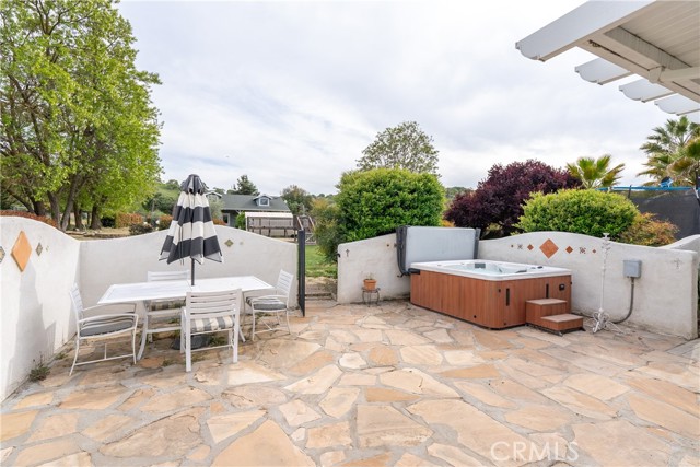 Detail Gallery Image 30 of 65 For 7915 Whispering Trails Pl, Paso Robles,  CA 93446 - 4 Beds | 2 Baths