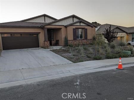 Detail Gallery Image 2 of 14 For 29129 Evans Way, Lake Elsinore,  CA 92530 - 4 Beds | 2/1 Baths