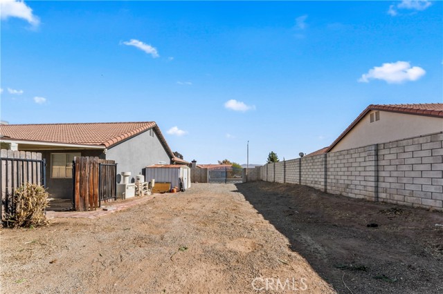 Detail Gallery Image 24 of 31 For 6834 Redwood Ave, Hesperia,  CA 92345 - 4 Beds | 2 Baths