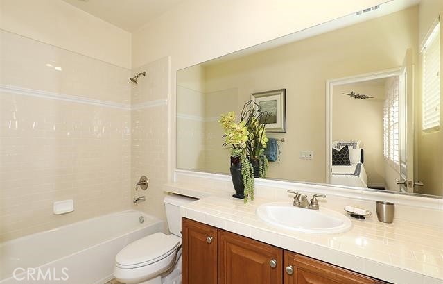 Detail Gallery Image 23 of 30 For 46 Logan, Irvine,  CA 92620 - 5 Beds | 4/1 Baths