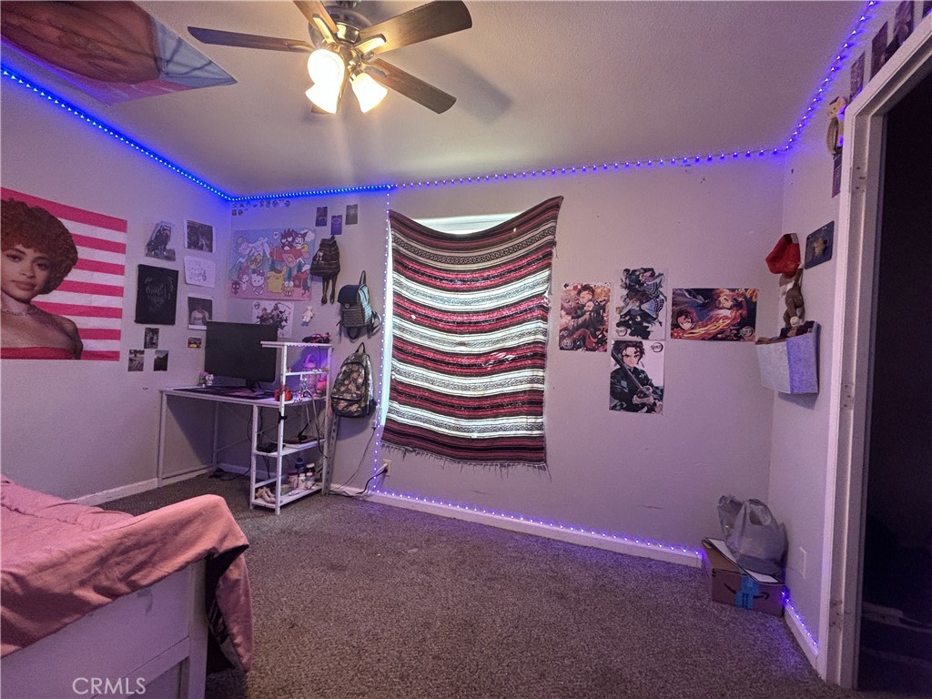 https://media.crmls.org/medias/3cd2fbfb-503e-49f2-8099-e85e97b09255.jpg?preset=X-Large
