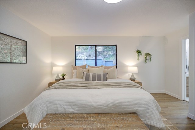 Detail Gallery Image 9 of 22 For 953 Sheffield St, Cambria,  CA 93428 - 4 Beds | 3 Baths