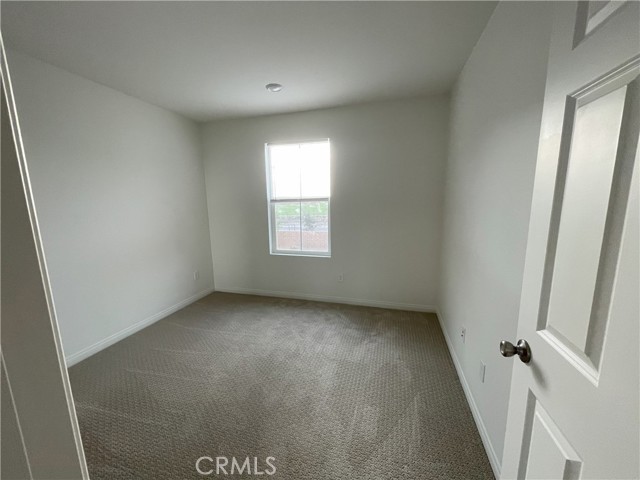 3908 E Coronado Privado Street, Ontario CA: https://media.crmls.org/medias/3cd34b8b-e5af-4adc-9d83-32f94a7d3f95.jpg