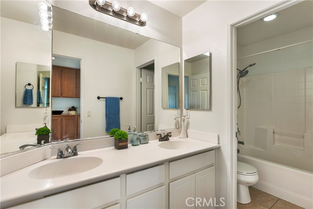 Image 41 of 61 For 12842 Clemson Drive