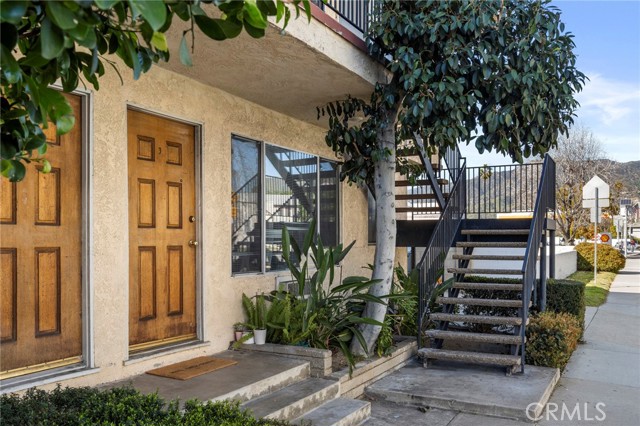 Detail Gallery Image 5 of 13 For 501 W Doran St, Glendale,  CA 91203 - – Beds | – Baths