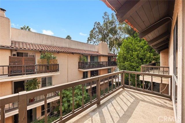 1127 E Del Mar Boulevard # 235, Pasadena, California 91106, 2 Bedrooms Bedrooms, ,1 BathroomBathrooms,Residential,For Sale,1127 E Del Mar Boulevard # 235,CRTR24218143