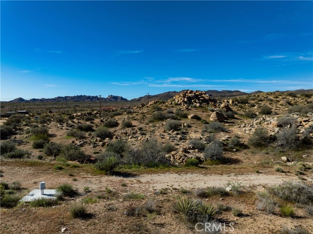 Detail Gallery Image 31 of 45 For 51856 Trails End Rd, Pioneertown,  CA 92268 - – Beds | – Baths