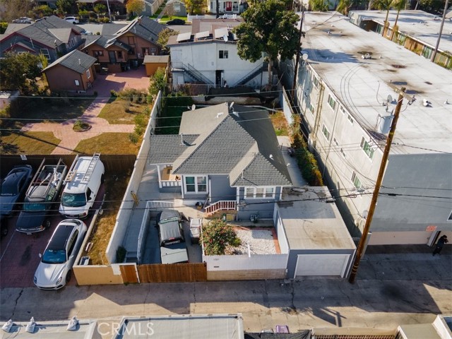 1135 Electric Court, Long Beach, California 90813, 2 Bedrooms Bedrooms, ,1 BathroomBathrooms,Single Family Residence,For Sale,Electric,DW25004143