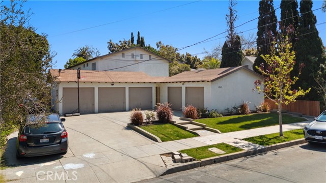 Detail Gallery Image 1 of 23 For 654 Ohio Ave #1,  Long Beach,  CA 90814 - 2 Beds | 1/1 Baths