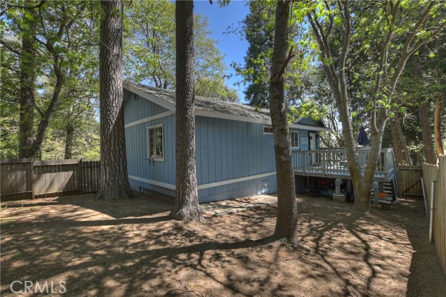22365 Pine Drive, Cedarpines Park CA: https://media.crmls.org/medias/3cd567de-7c4b-4b3b-ba10-d354bf519939.jpg