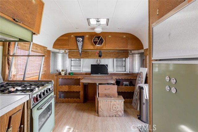 48575 Paradise Avenue, Morongo Valley CA: https://media.crmls.org/medias/3cd5a233-de23-480d-88b8-a55407857b78.jpg